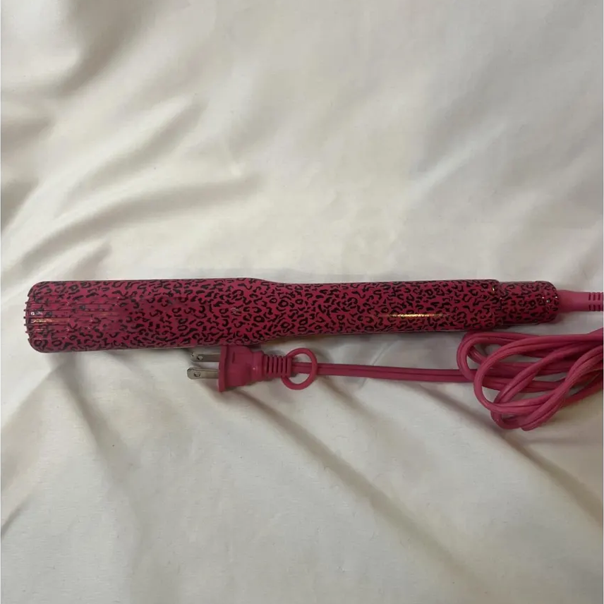 Wide Plate Plug-in Hair Straightening Flat Iron