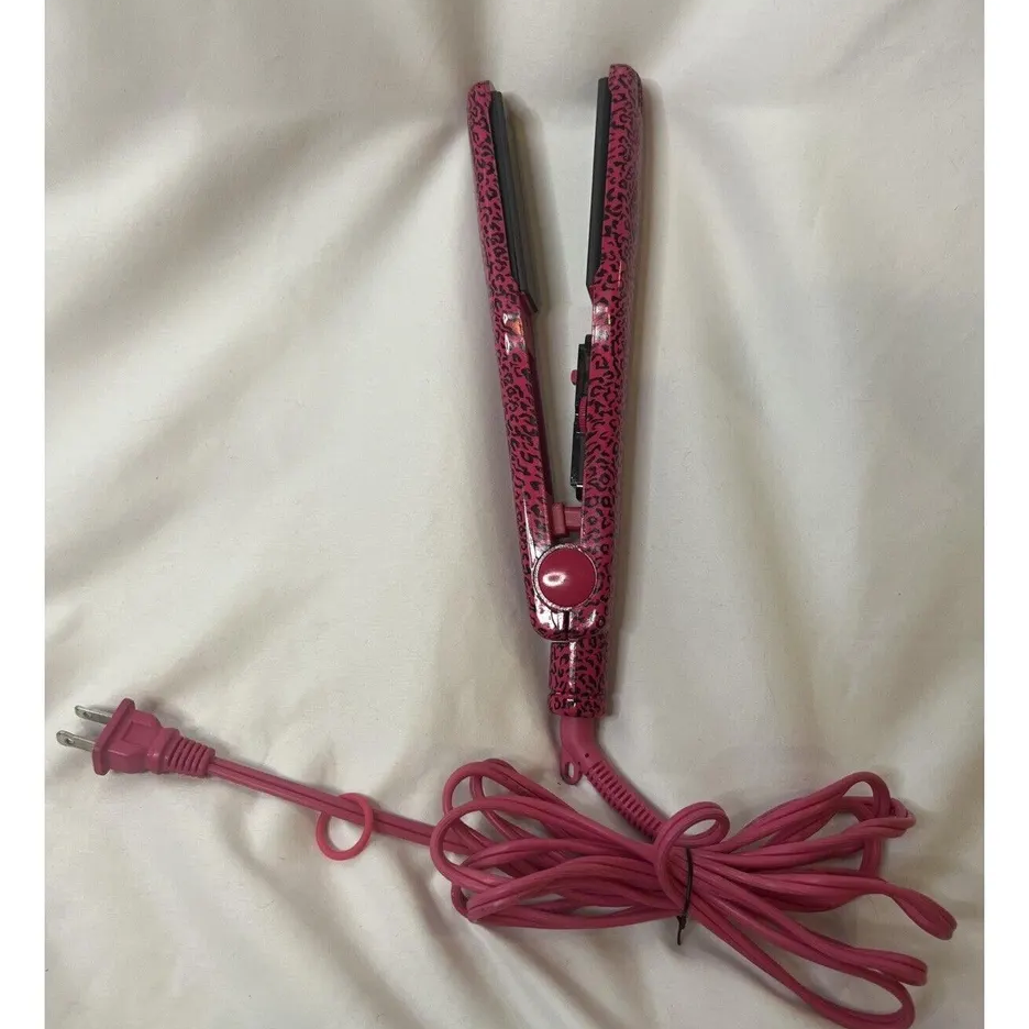 Wide Plate Plug-in Hair Straightening Flat Iron